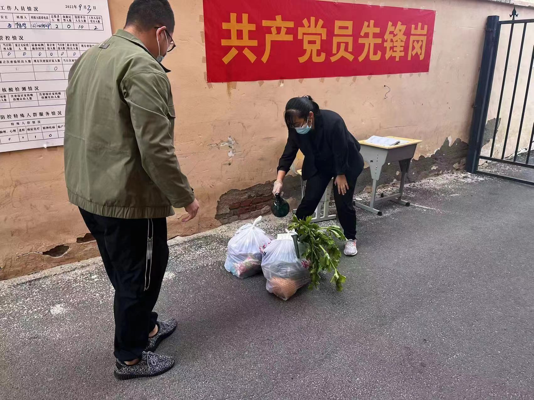 0.jpg