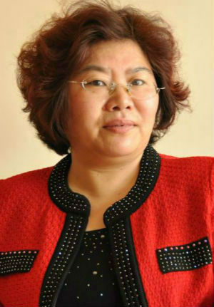 高梅律师