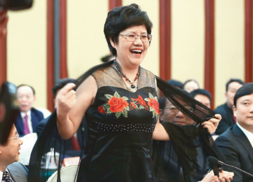 贵州妇联主席 罗宁(调图)