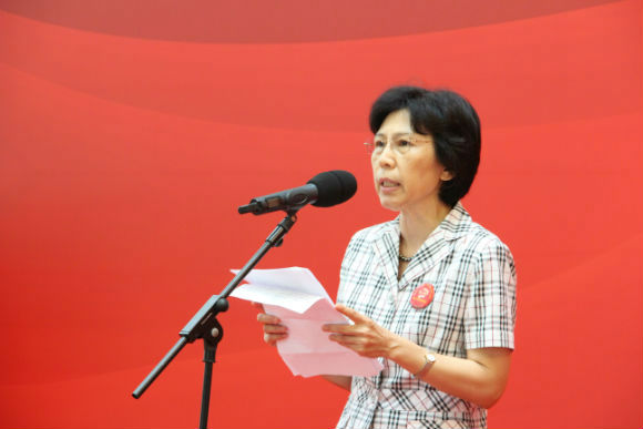 全国妇联副主席、书记处书记赵东花在开幕式上致辞