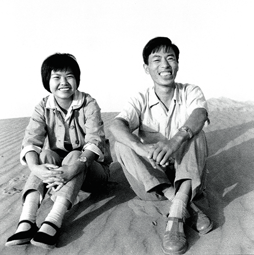 2.1965年樊锦诗院长和彭金章研究员