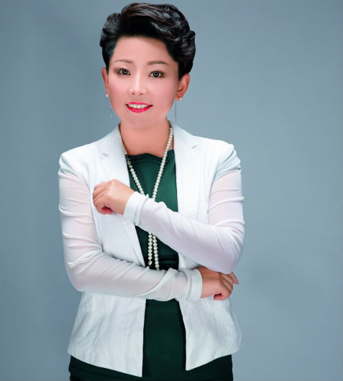 李艾颖个人写真