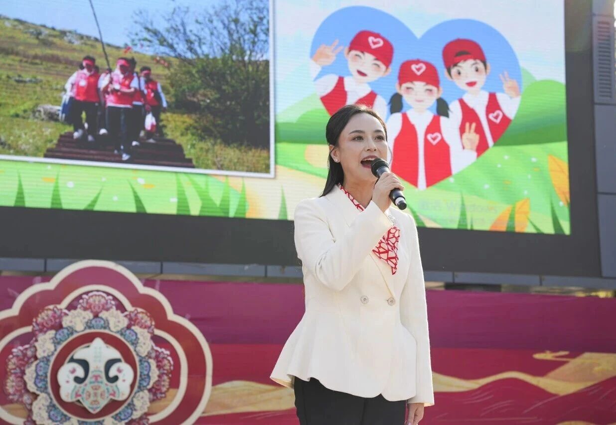 1766040860677789.jpg 39ef648b3f54dddf83426b1d097fa5d5.jpg