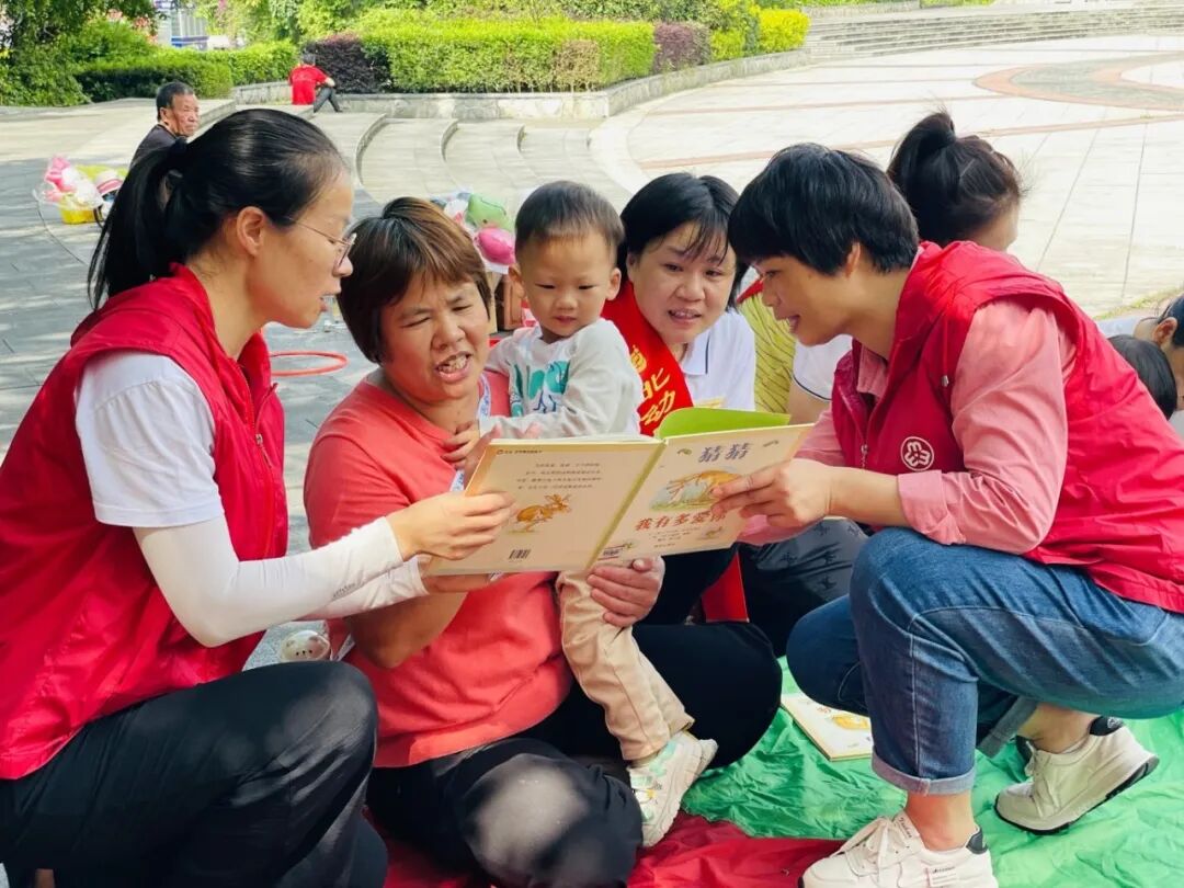 早教进社区3.jpg