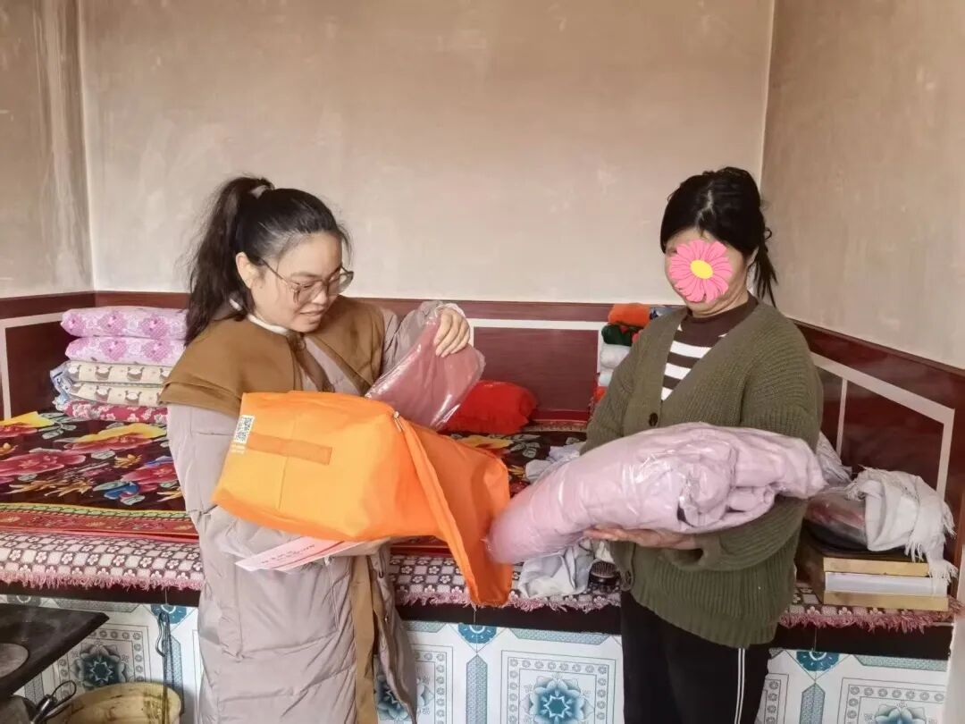 5369986a7f0229283b3bb3b56c7d33e9_副本.jpg 5369986a7f0229283b3bb3b56c7d33e9_副本.jpg