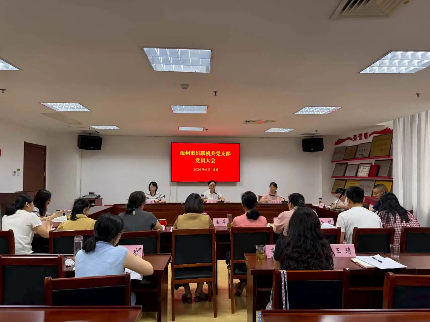 1782882779353855.jpg 1782882779353855.jpg